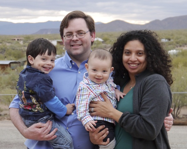 2011-11-24 Caleb And Brigitte Family - Cropped